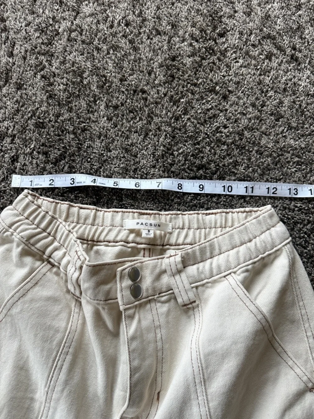 PacSun Women's Straight Leg Cargo Pants in Off-White Light Tan Size Small - Picture 8 of 11